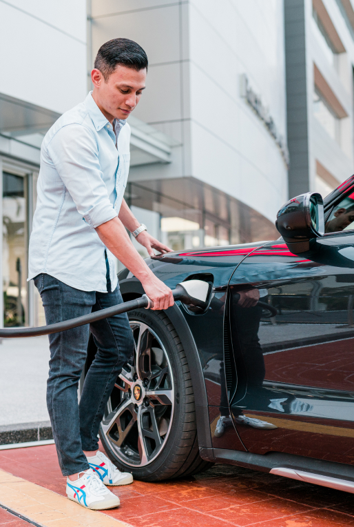 business-motors-scattered-image-1