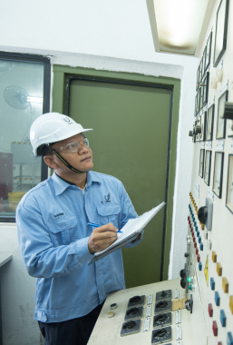 business-umw-scattered-image-4